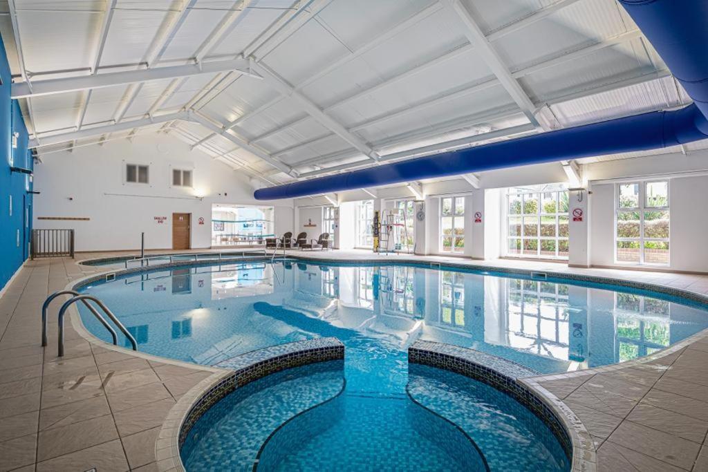 Cwm-y-gloNo 61 Brynteg Country & Leisure Retreat别墅 外观 照片